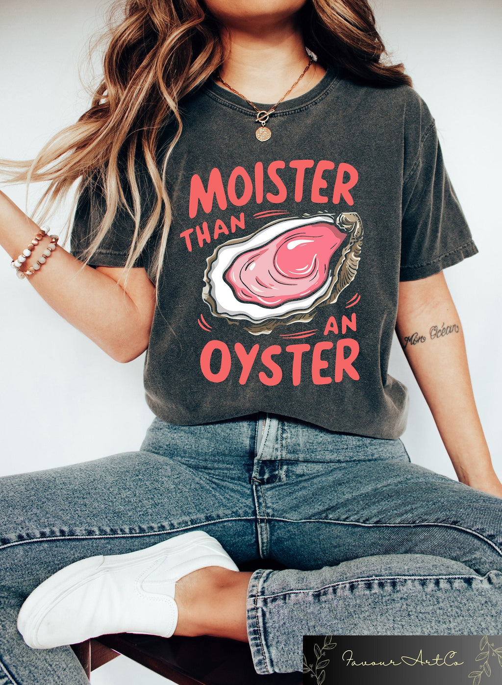 Moister Oyster Retro Humor Casual Unisex