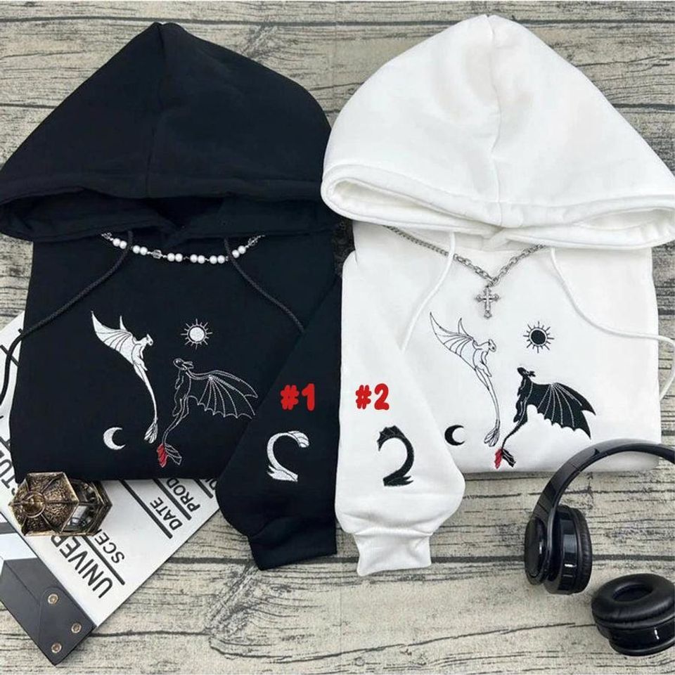 Toothless and Light Fury Embroidered Sweatshirt, Cute Dragon Couple Pullover Set For Fans Of Fantasy Animated Movies Hoodie
