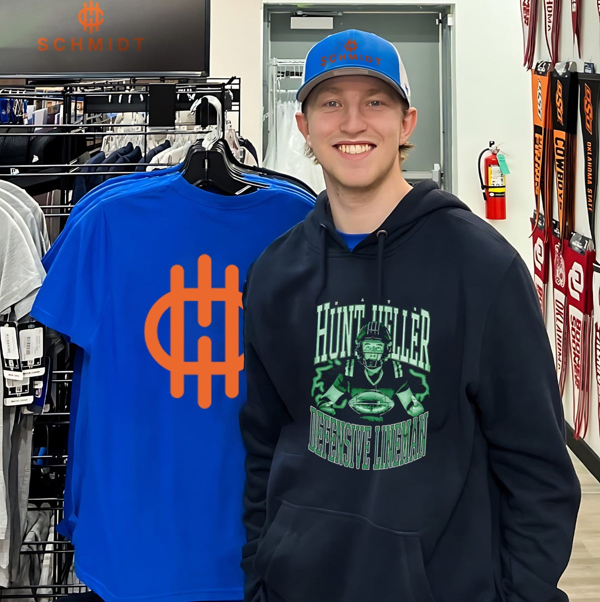 Distressed Defensive Lineman Hunt Heller Fan shirt Unisex