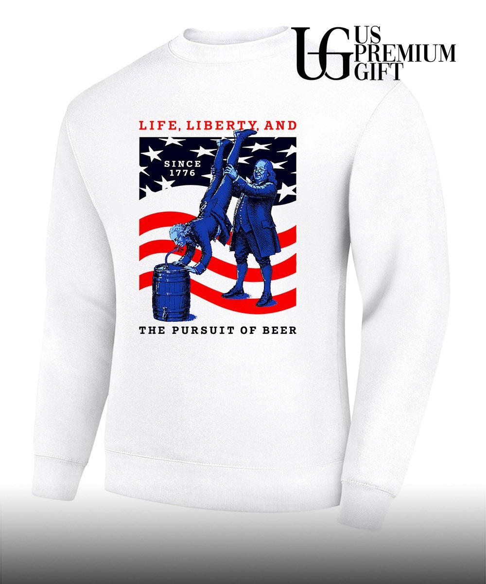 George Washington and Benjamin Franklin life liberty and the pursuit of beer shirt Unisex