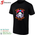 Holding you tight with every tentacle never letting go cute octopus love shirt Unisex