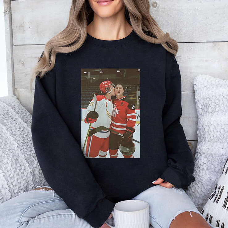 Ilya Rozanov Licks Shane Hollander Face T Shirt Unisex