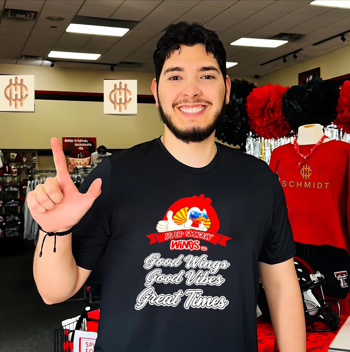 Js Lip Smackin Wings Good Wings Good Vibes Great Times shirt Unisex