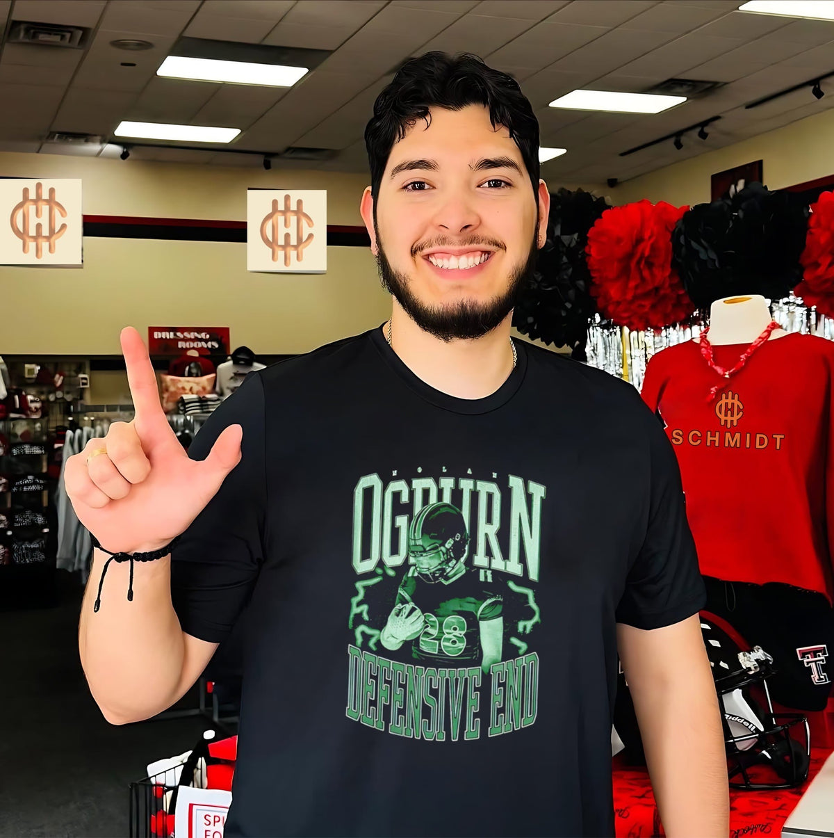 Nolan Ogburn Defensive End football player shirt Unisex