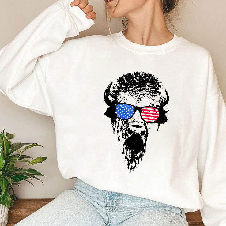 Patriotic Buffalo USA Flag American Red White Blue Sunglasses T Shirt Unisex