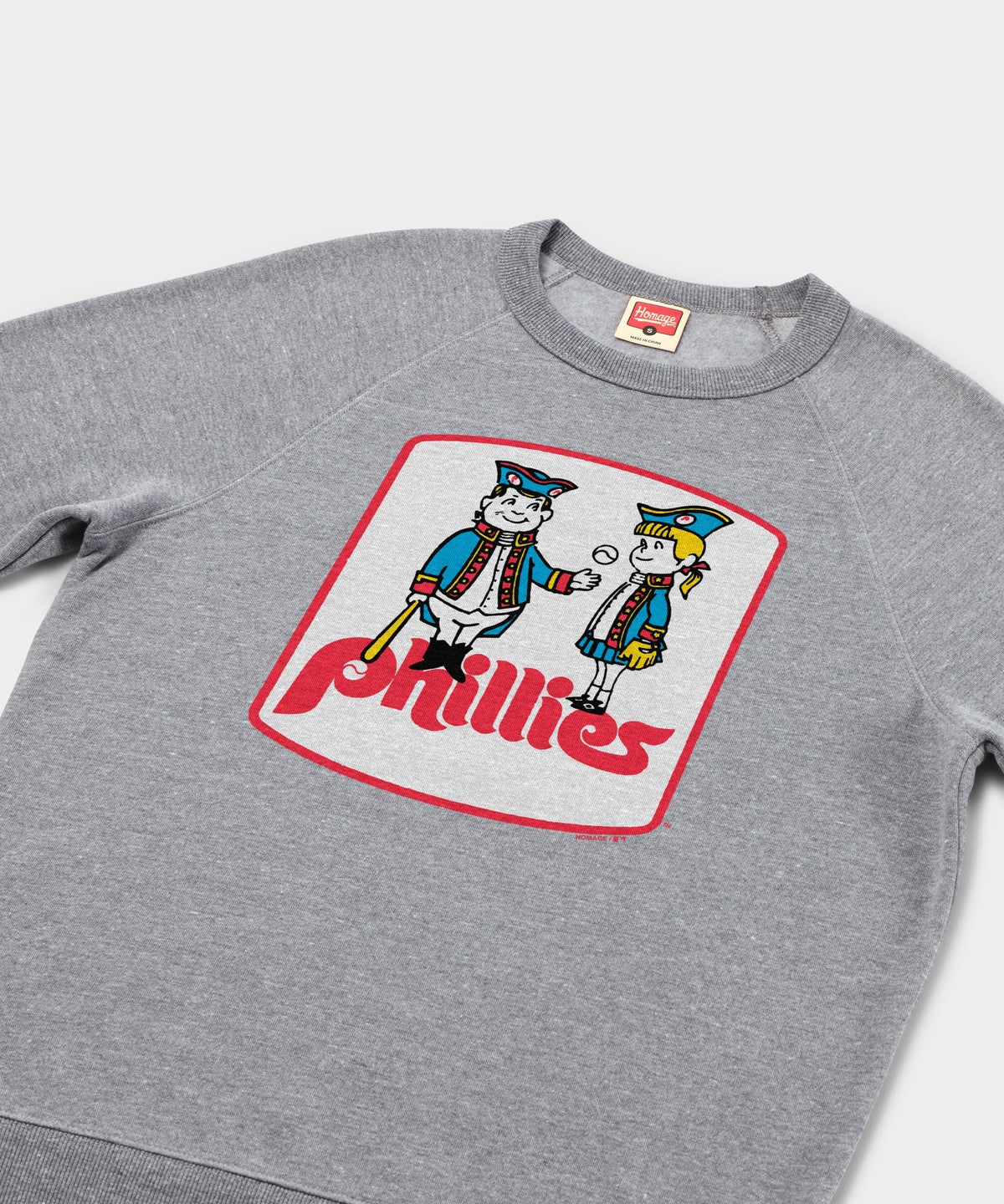 Philadelphia Phillies '76 Crewneck Unisex