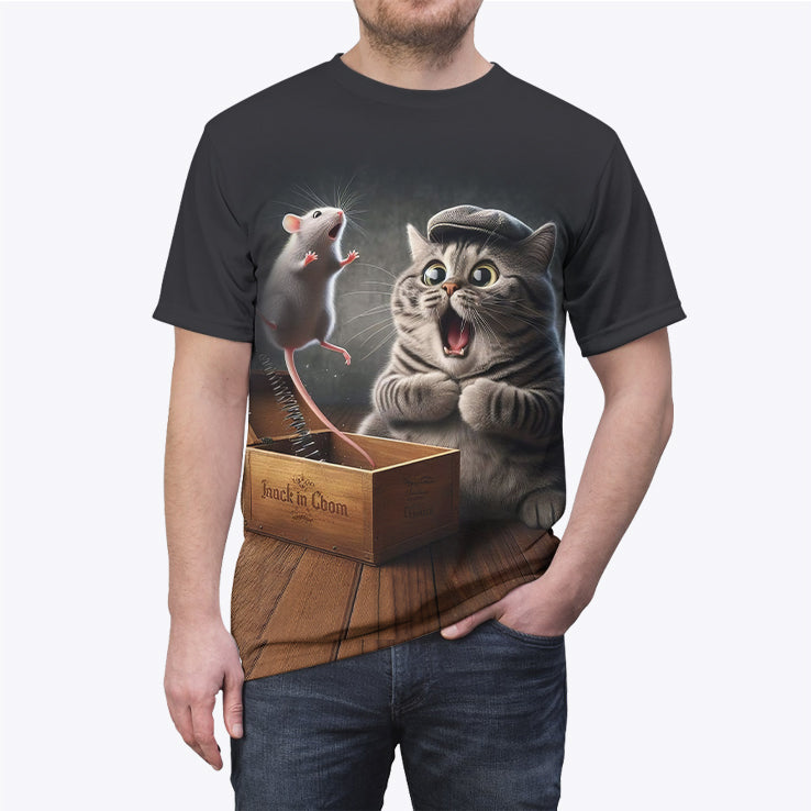 Surprised Cat With Dancing Mouse T Shirt Unisex