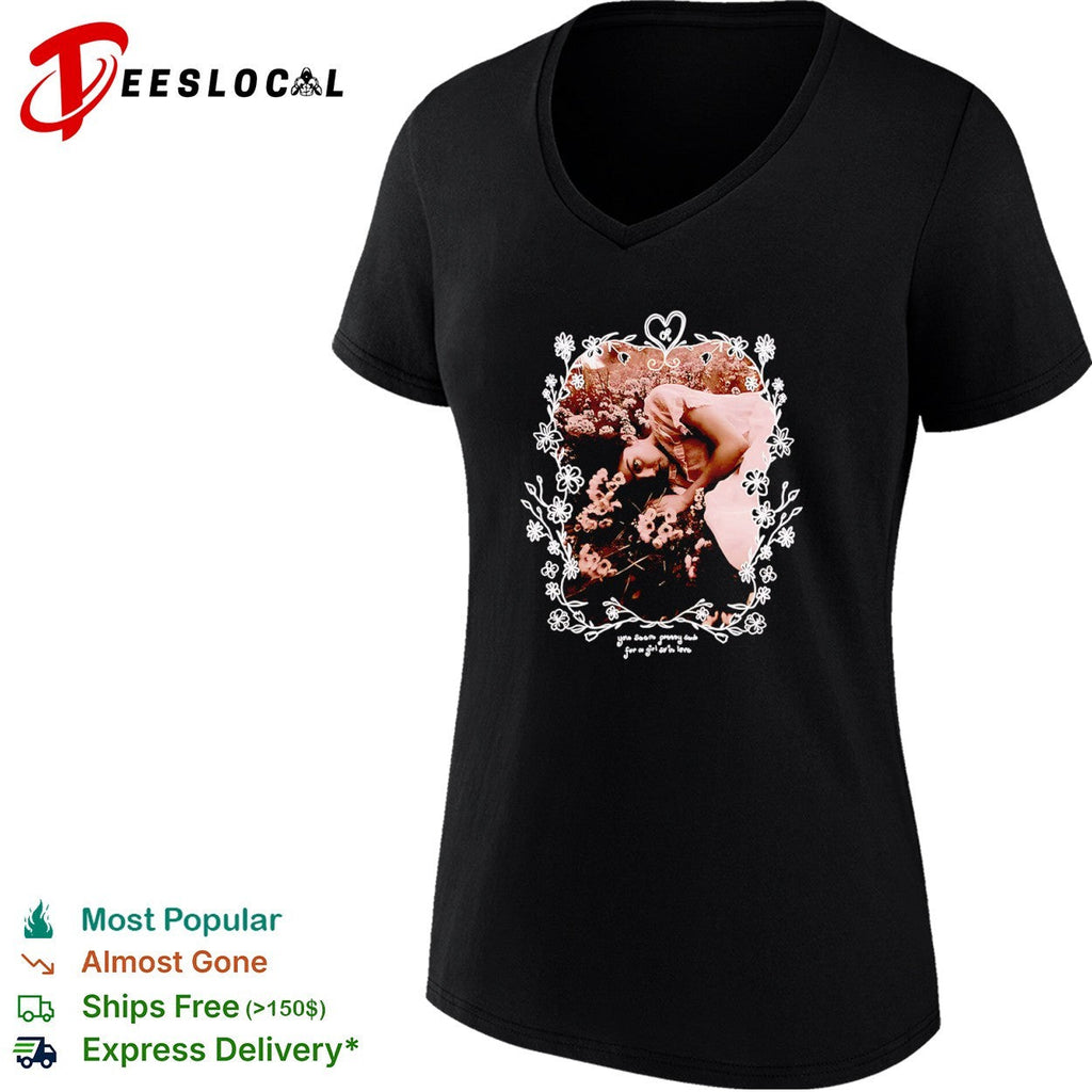 You seem pretty sad for a girl so in love floral aesthetic heart frame shirt Unisex