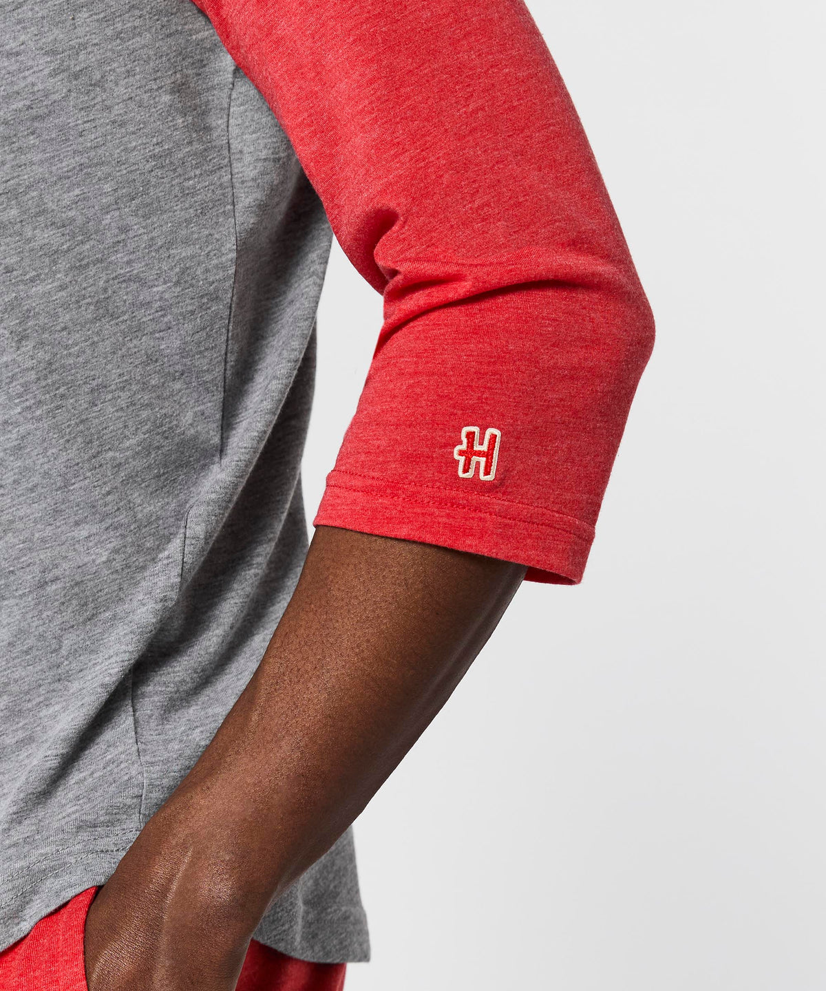 Cincinnati Reds Jersey Logo '13 Raglan Unisex