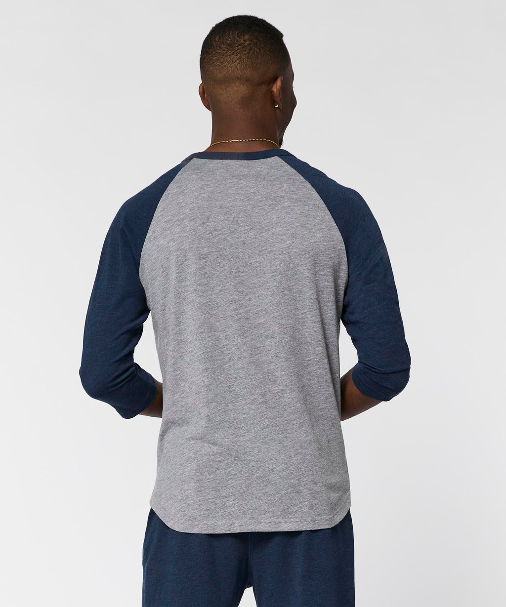 Cleveland Guardians Cap Logo '22 Raglan Unisex