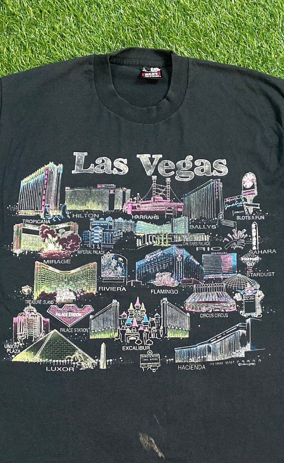 Vintage Las Vegas Tee Fruit Loom Made Usa Size Large Hotel Casino Gambling Nevada 1990s 90s