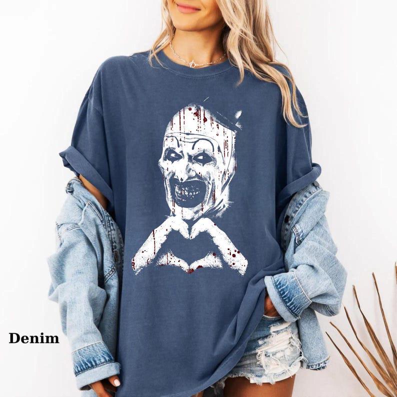 Art Clown Terrifier Scary Horror Clown Creepy Heart Hands Tee Spooky Slasher Fan Halloween Horror Movie