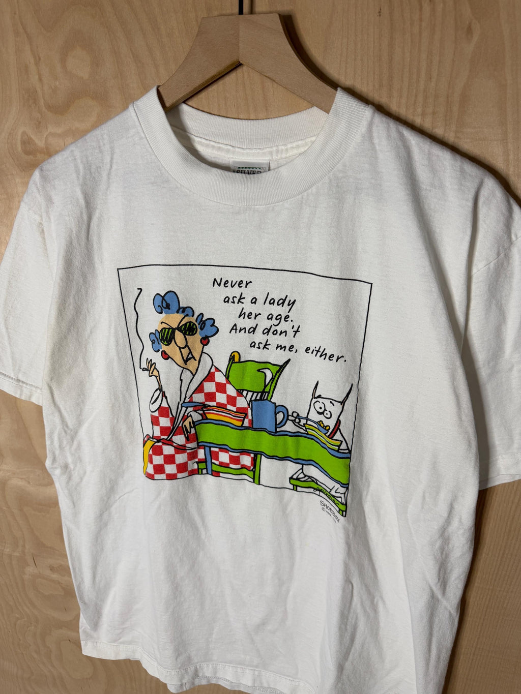 Vintage Never Ask Lady Age Don Ask Either Shoebox Art White Size Large