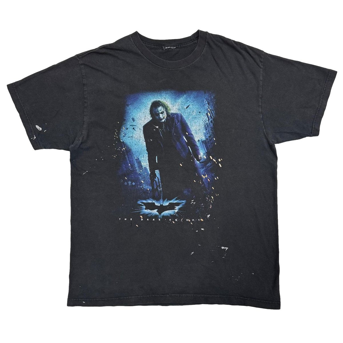 THE DARK KNIGHT JOKER STANDING IN GOTHAM CITY FITS XL 5911