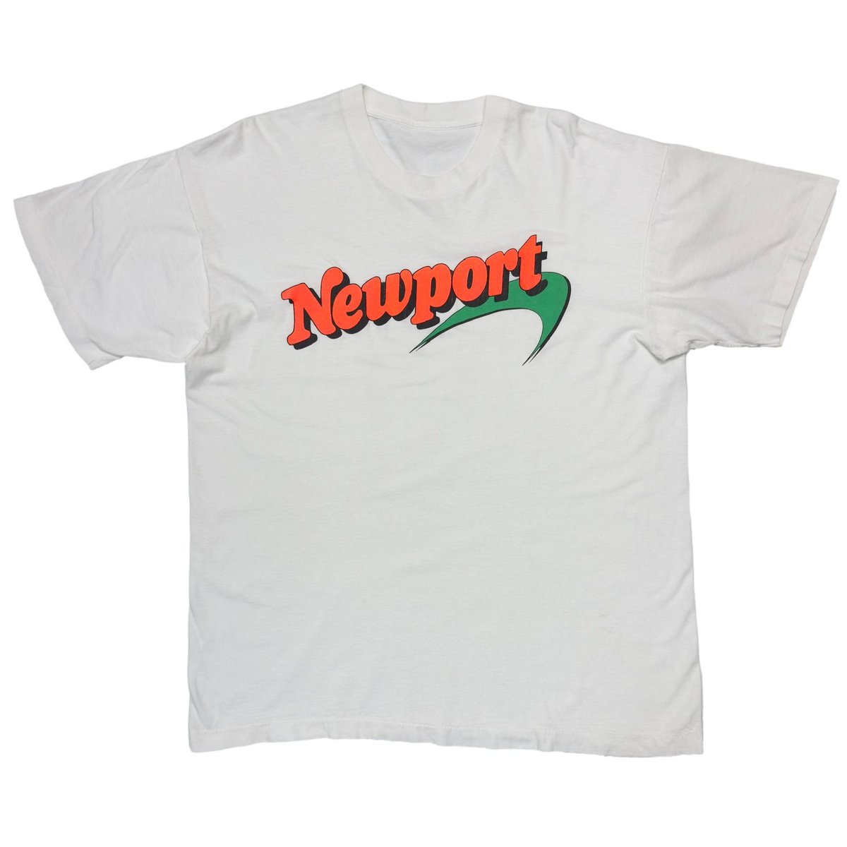 Newport 90s LOGO WHITE FITS XL 0966