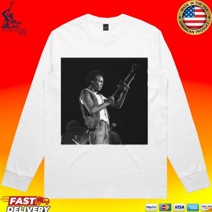 Miles Davis Md100 Black & White Trumpet Portrait Unisex