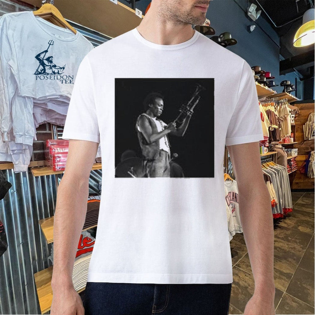 Miles Davis Md100 Black & White Trumpet Portrait Unisex