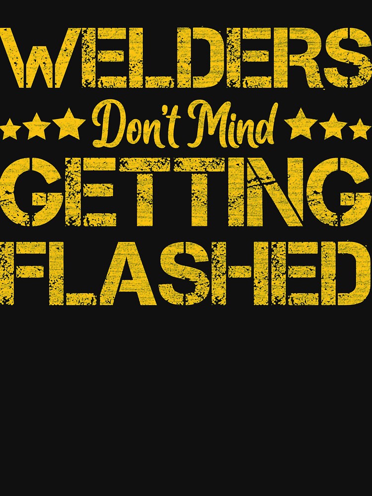 Welder Don't Mind Getting Flashed by helliazidi