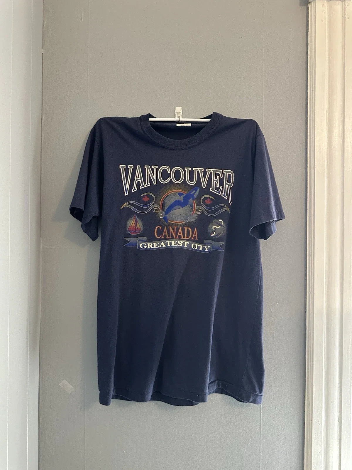 Vancouver Canada Vintage Tshirt Size Large Navy Made In Canada Unisex