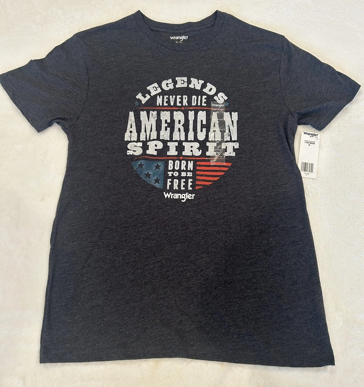 Wrangler Men's - light,soft material-legends never die logo- Medium-NEW- Unisex