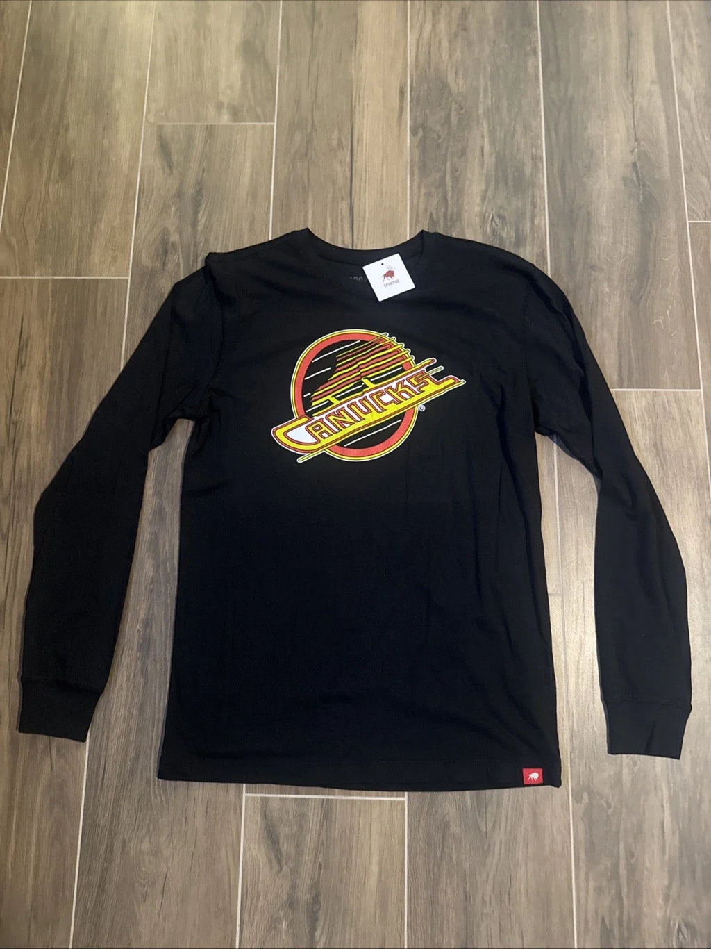 Sportique Vancouver Canucks Black Mens Crew TShirt Medium Super Soft 100% Cotton Unisex