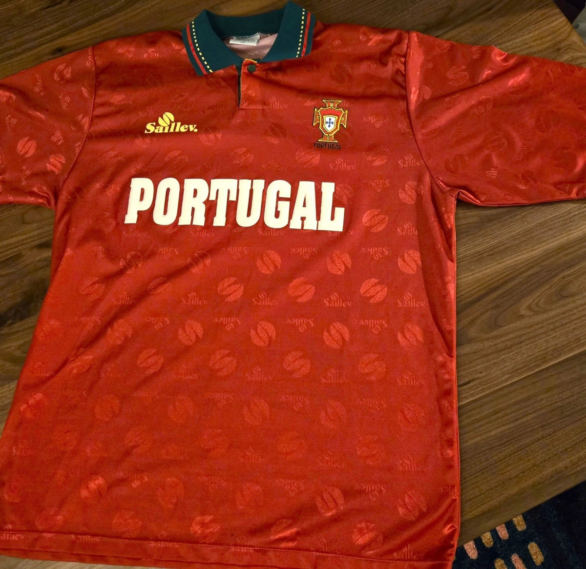 Portugal Vintage 1990's Football Jersey Saillev Shirt *Rare* (2XL slim) Unisex