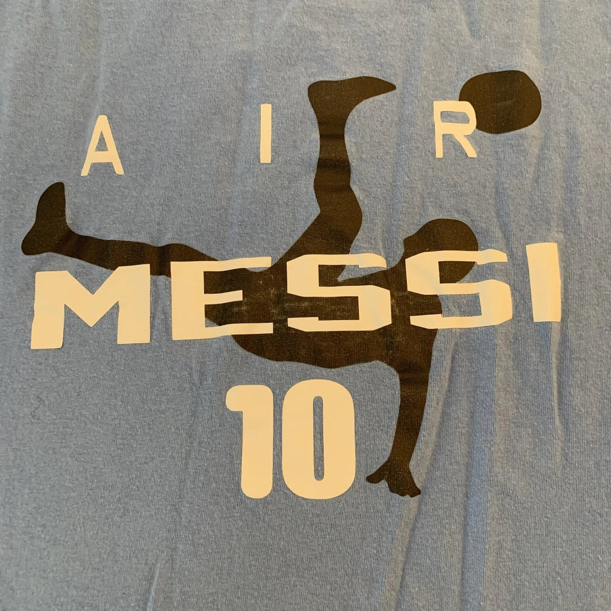 Messi Shirt Mens 2XL Light Blue Air Parody 10 Soccer Football Graphic Gildan Unisex