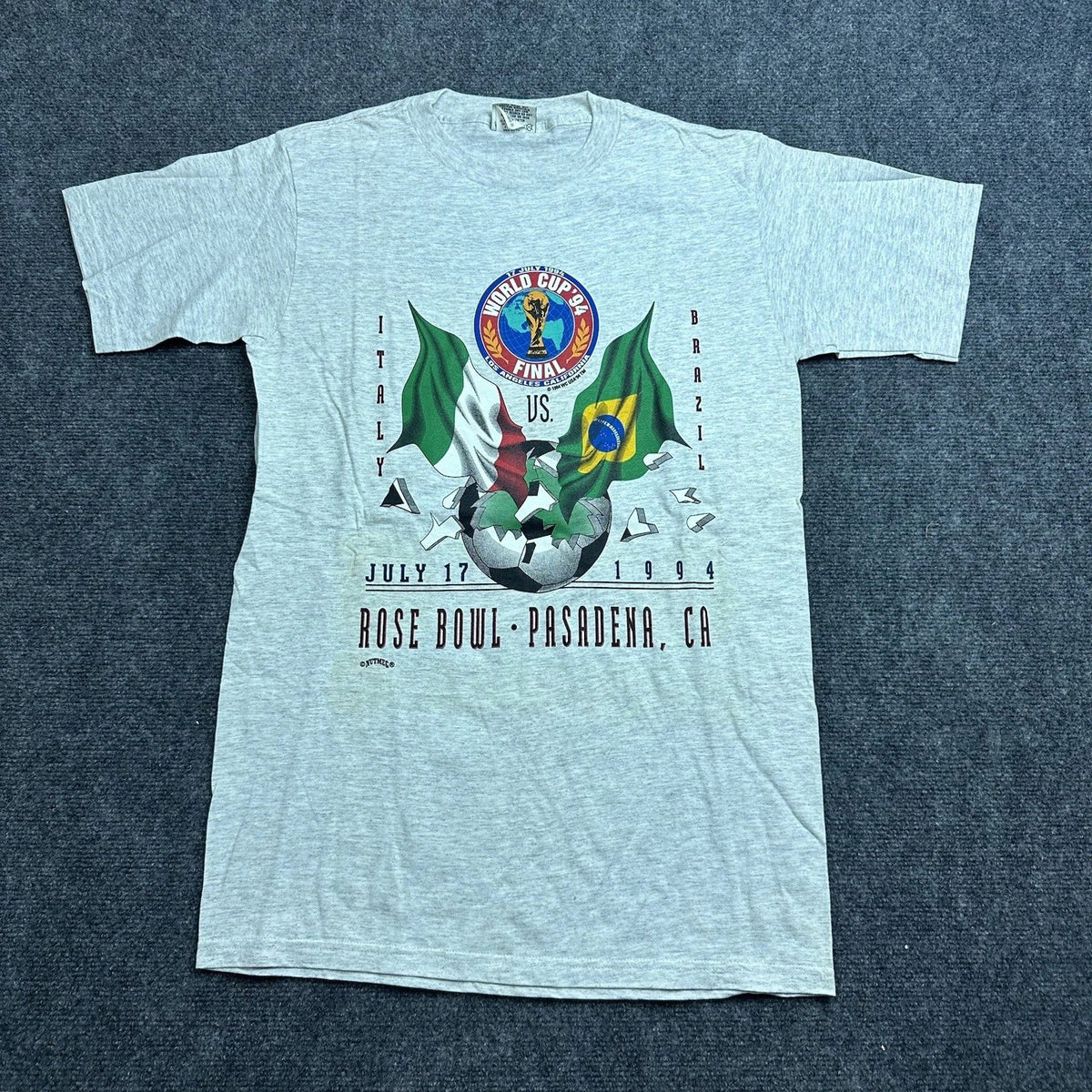 VTG 1994 World Cup Rose Bowl Soccer Youth XL Brazil Italy Nutmeg RARE Unisex