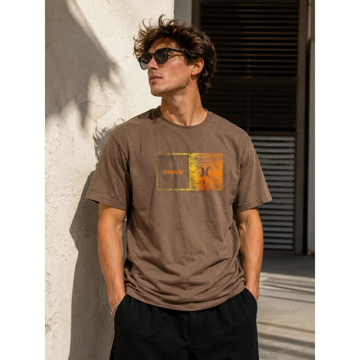 NWT Hurley Mens Everyday Tee Medium Mocha Cotton Casual Skate Surf Streetwear Unisex