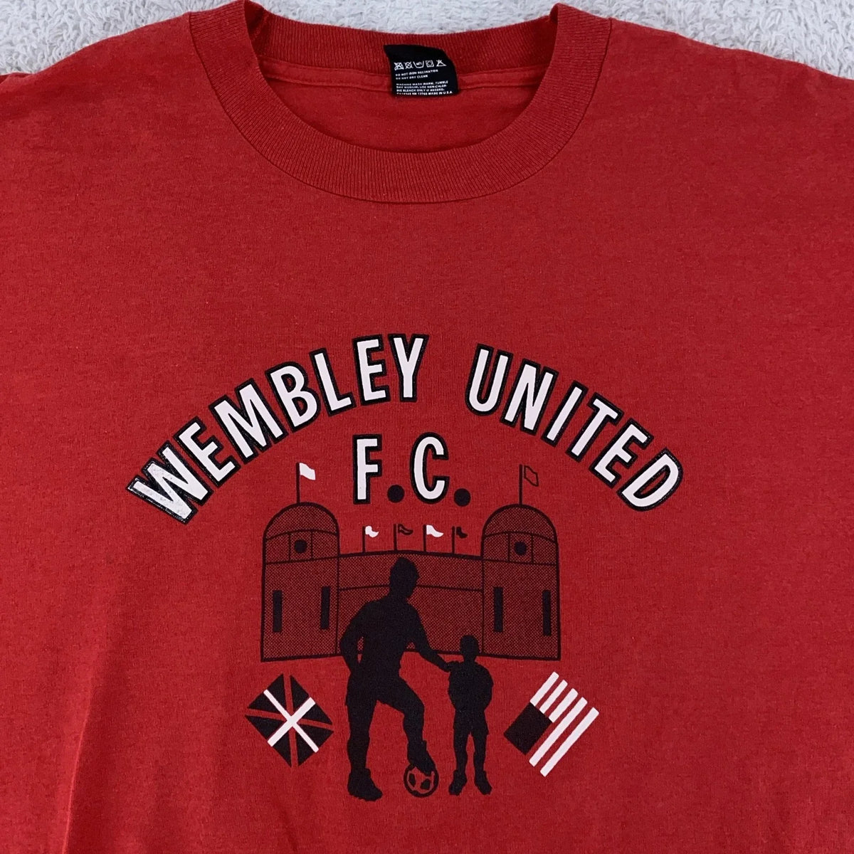 Vintage Wembley United F.C. Shirt Mens L/XL Soccer Football Stadium Graphic Tee Unisex