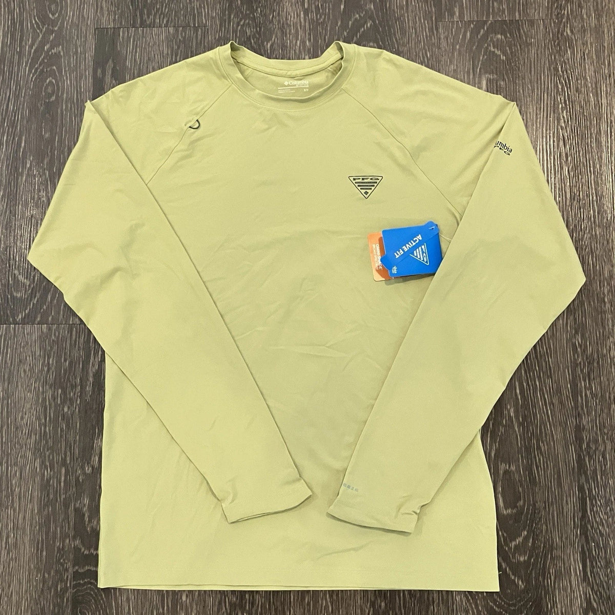 NEW Columbia PFG Shirt Wild Cast Sun Shirt UPF Omni-Shade Green Mens Size SMALL Unisex