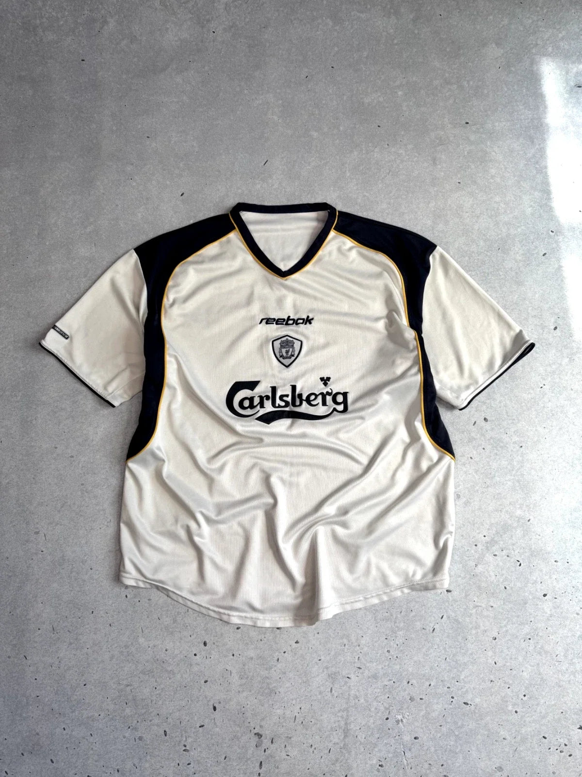 Vintage Reebok Liverpool FC Soccer Jersey T Shirt Carlsberg Unisex