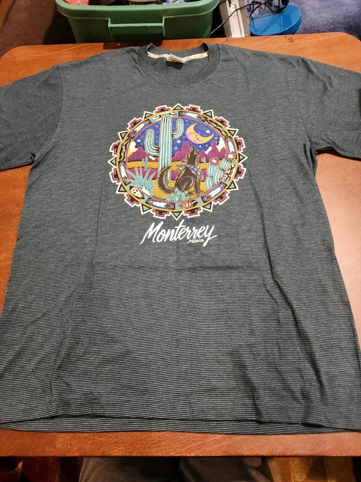 Arli Travel Monterrey, Mexico Men's LARGE S/S Green Vintage EUC. SB13 Unisex