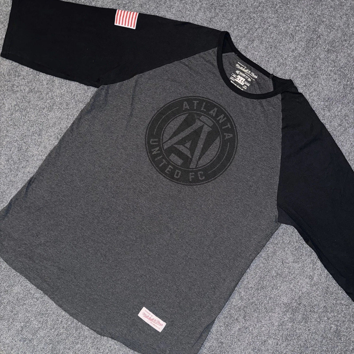 Mitchell And Ness Atlanta United FC Shirt Mens Size 3XL 3/4 Sleeve Tailored Fit Unisex