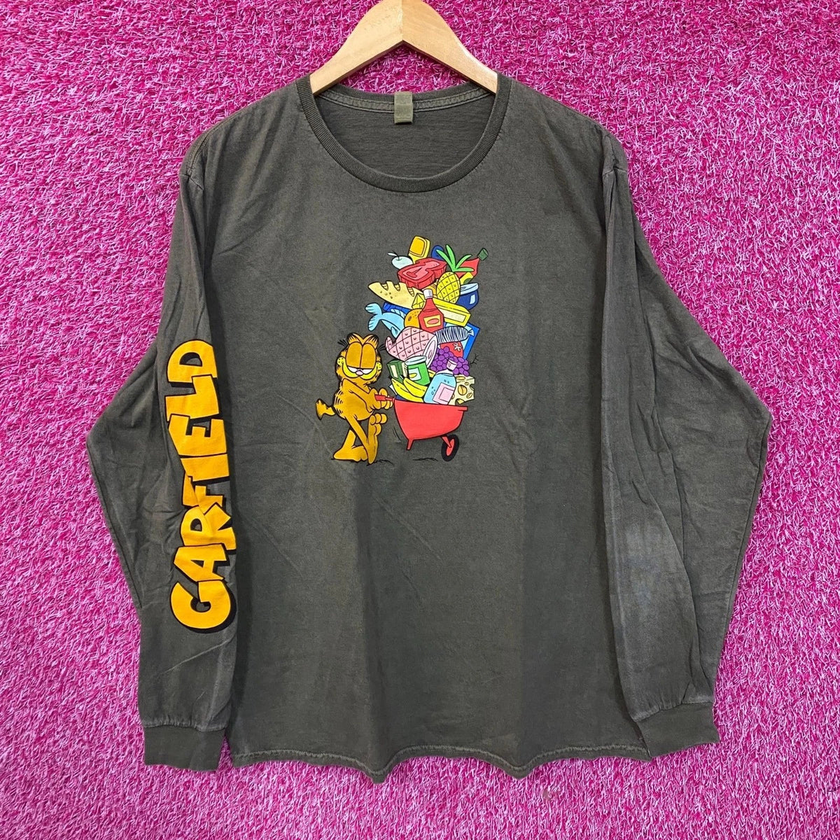 Garfield Hunger Cravings Long Sleeve Size XL Unisex