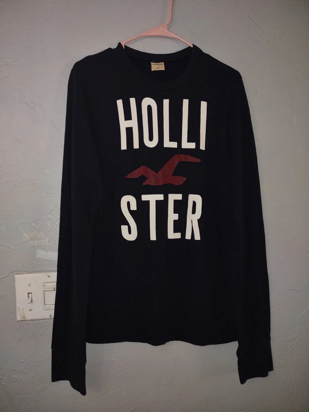 hollister mens medium used,Long Sleeve, Aceptable Condition, Cotton,... Unisex