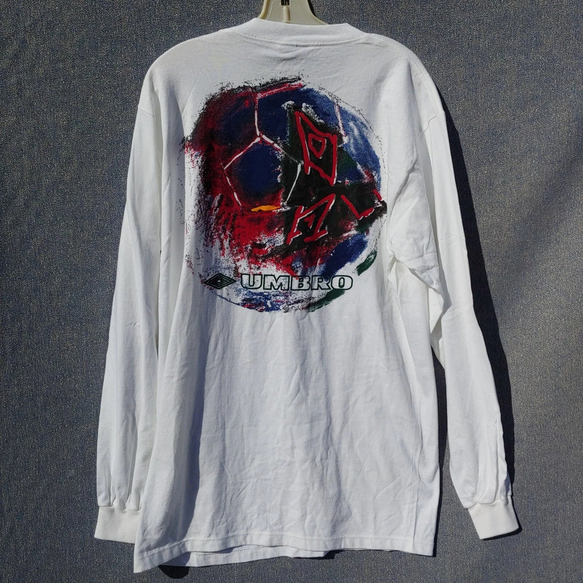 VTG NWT 90s Umbro Soccer Long Sleeve Shirt SZ L USA Runs small Multicolor Ball Unisex