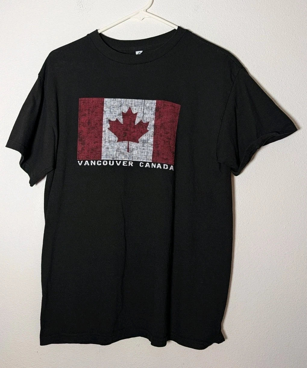 Men's Vancouver Canada Flag Graphic Size Medium Black Short Sleeve Unisex