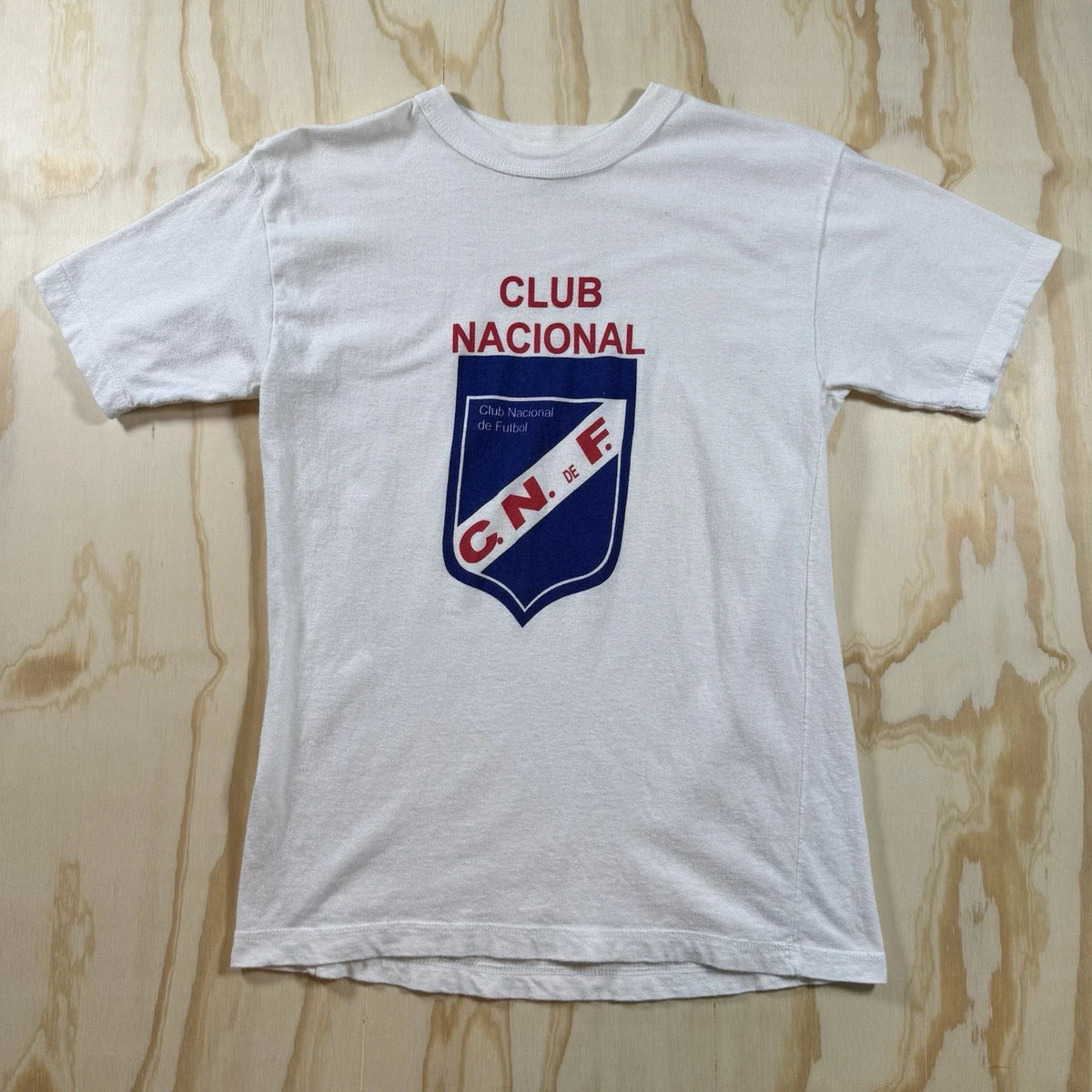 1980s Tshirt Uruguayan Futbol Club Nacional De Football Pro Soccer Tee Vtg Bolso Unisex