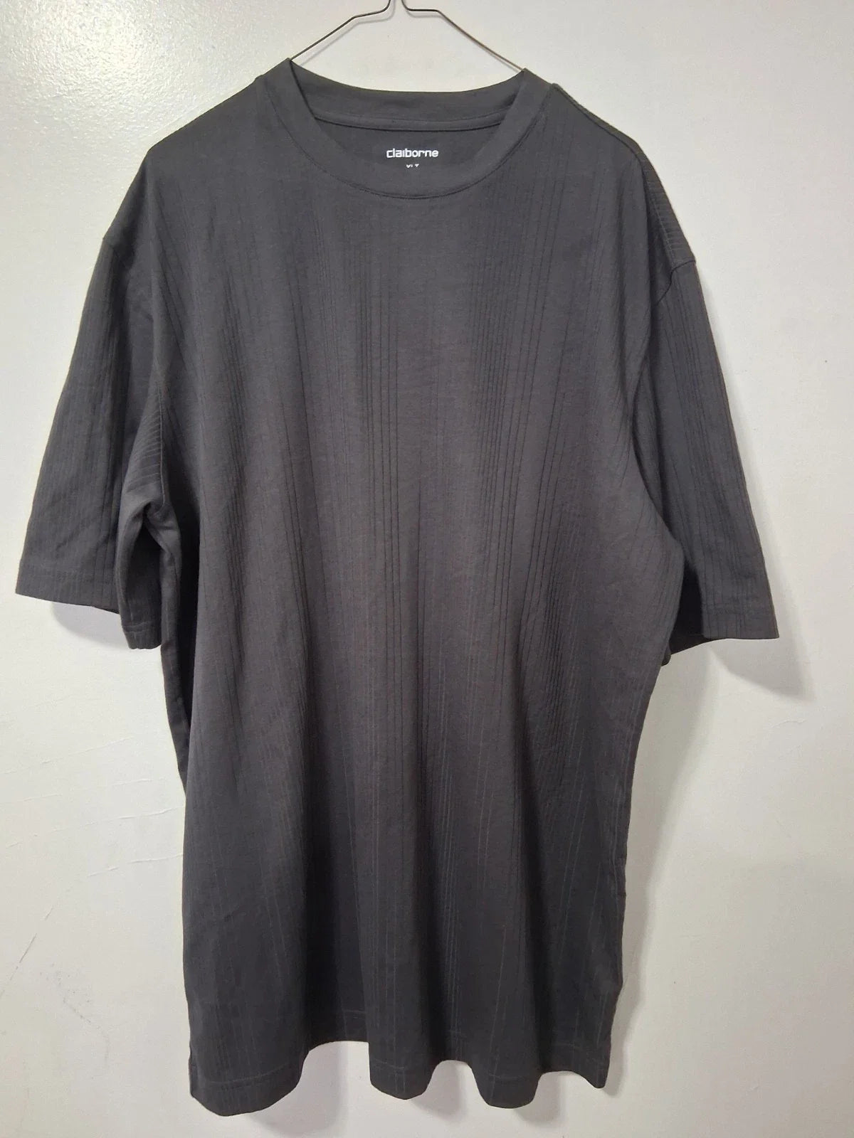 CLAIBORNE Gray Short Sleeve Stylish Shirt! Stretchable! Size XLT Unisex