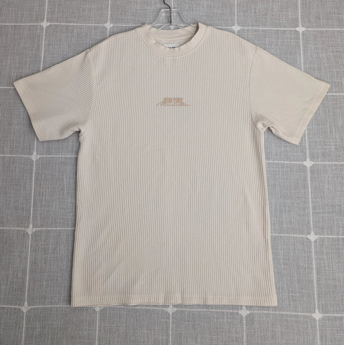 Public Supply NYC Shirt Mens Medium Beige Relaxed Fit Ribbed Classic City Read* Unisex
