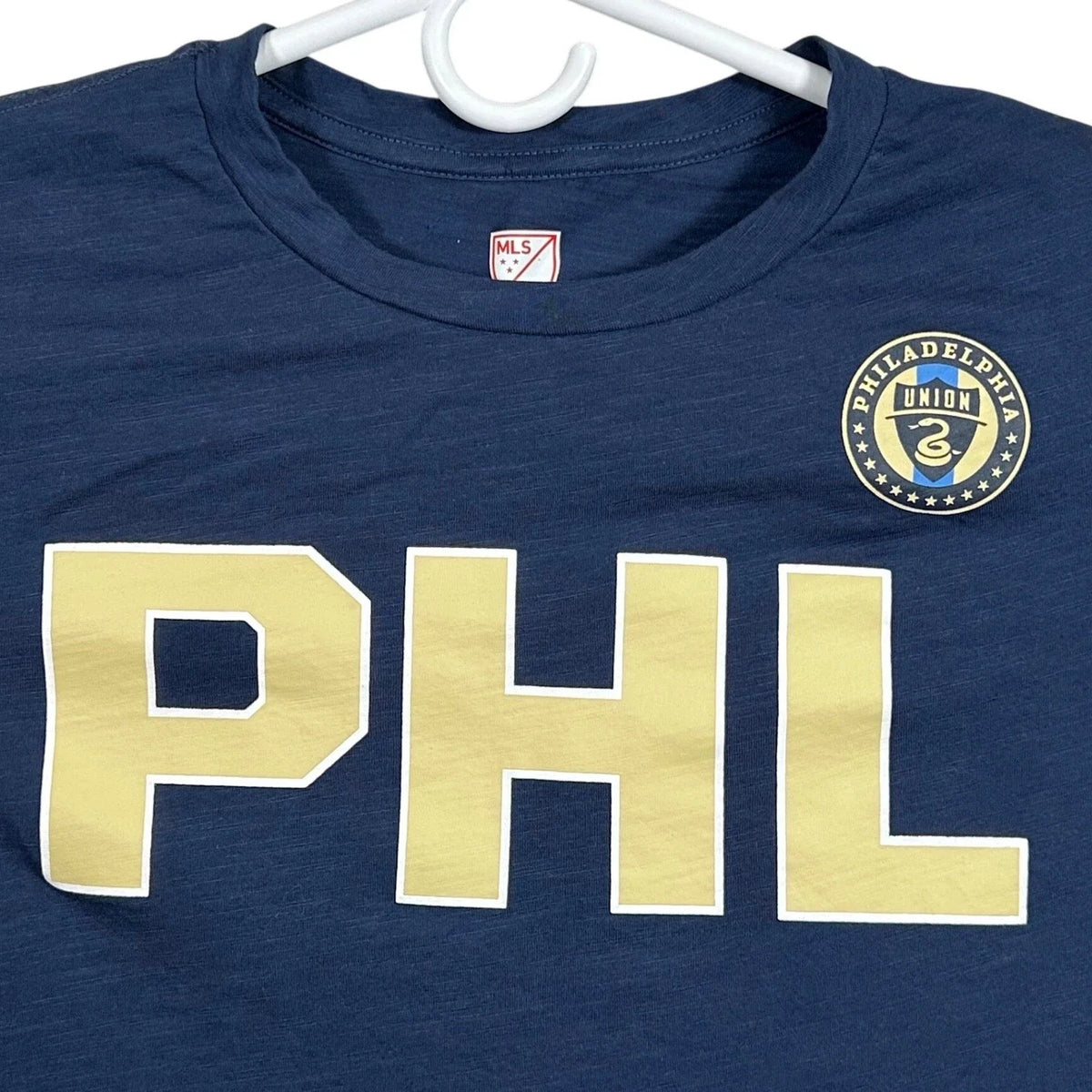 MLS Philadelphia Union PHL Soccer Mens Medium Navy Blue Tee Shirt Futbol Unisex