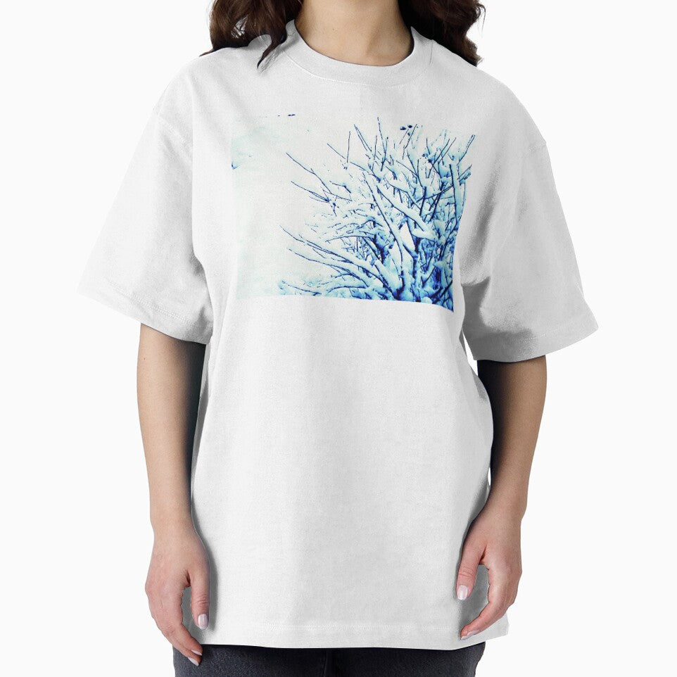 Winter blue snowy tree branches photography | Snow vibes aesthetic photography by lausn