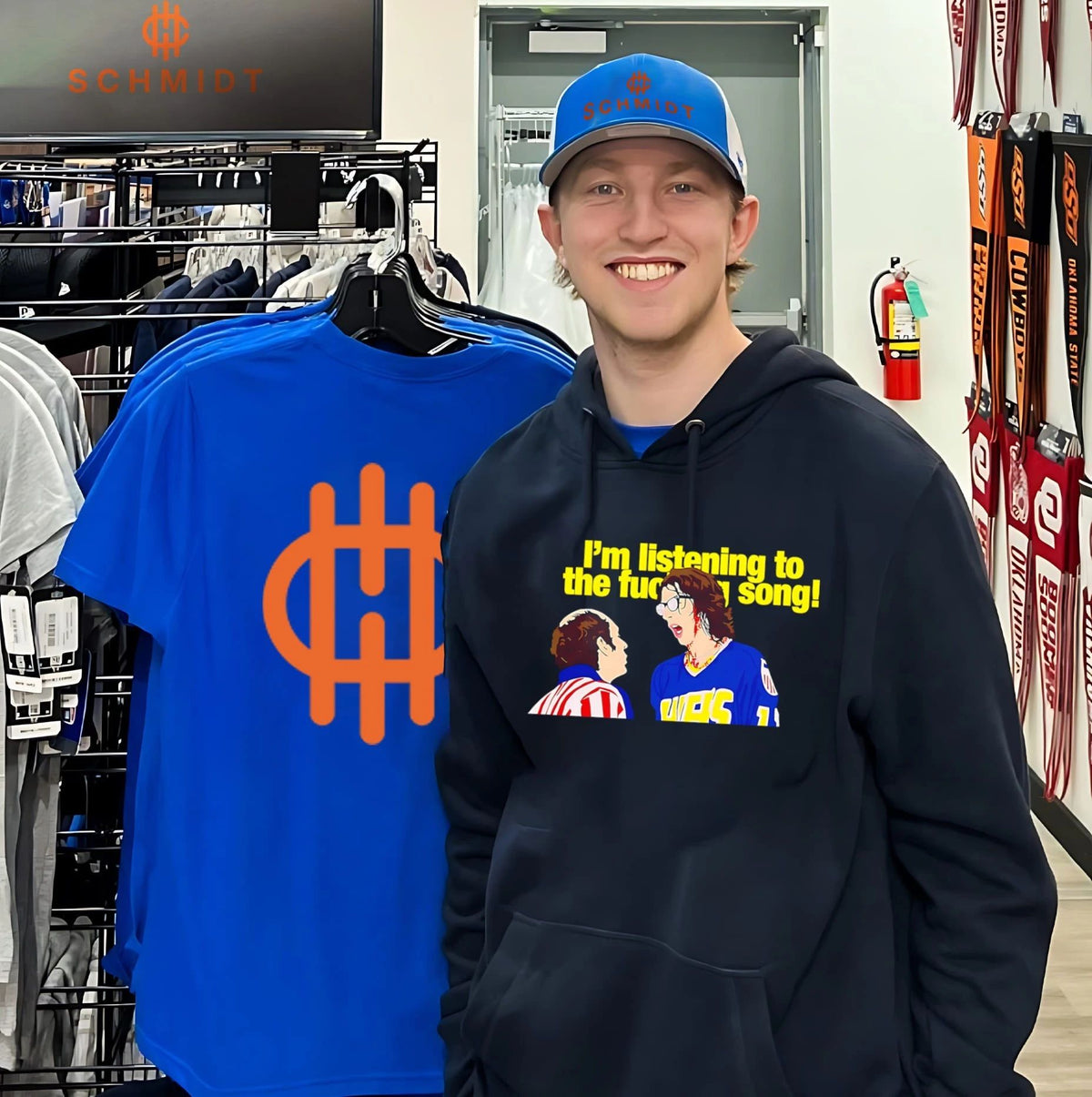 Hanson Brothers National Anthem I’m listening to the fucking song meme shirt Unisex
