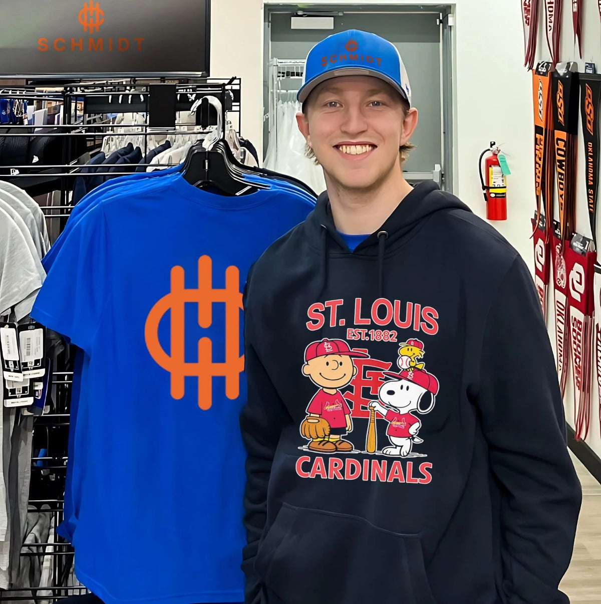 Peanuts x St. Louis Cardinals Baseball est 1882 shirt Unisex