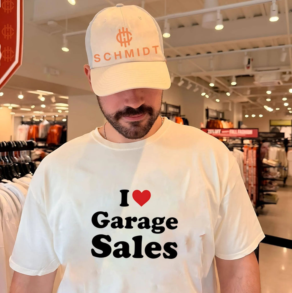 I Love Garage Sales thrifting bargain hunting shirt Unisex