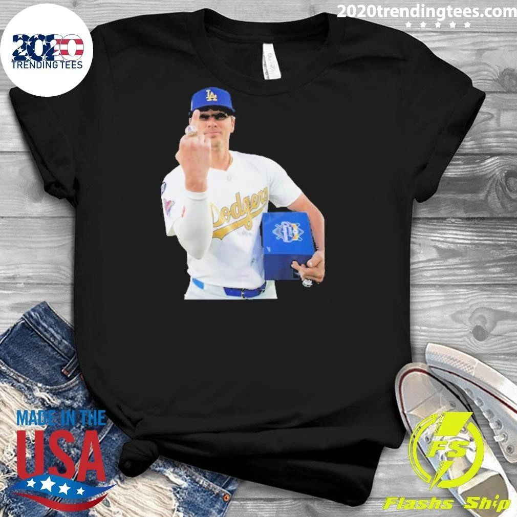 Kiké Hernández Dodgers World Series Champions Fan Graphic Tee Shirt